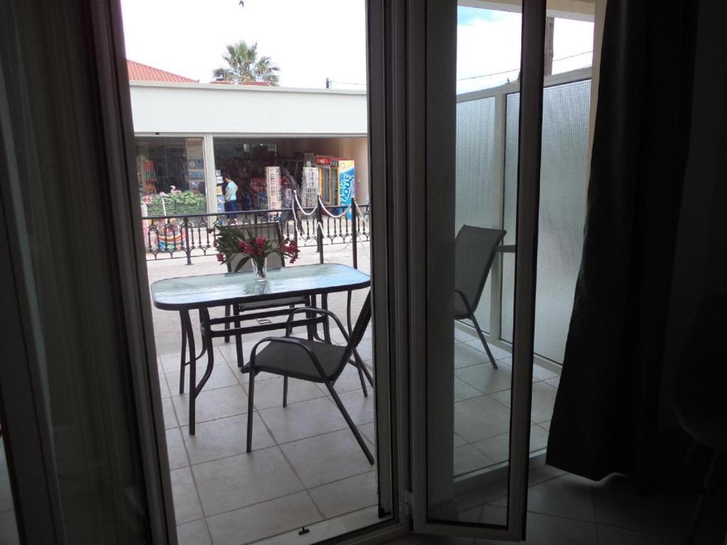 Katerina Apartments Near The Sea Agios Sostis  外观 照片