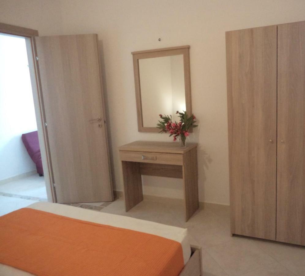 Katerina Apartments Near The Sea Agios Sostis  外观 照片