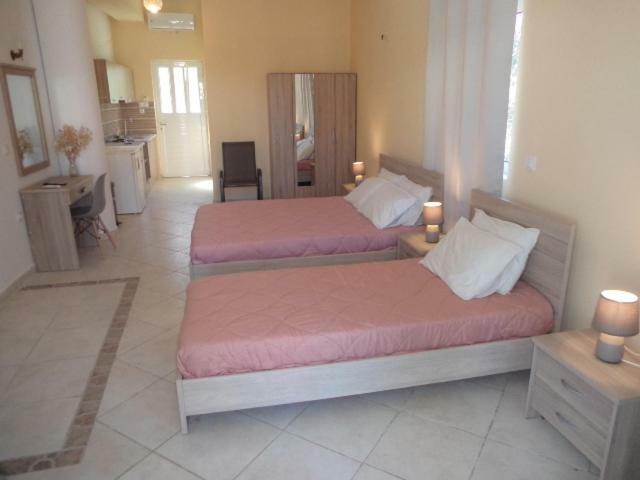 Katerina Apartments Near The Sea Agios Sostis  外观 照片